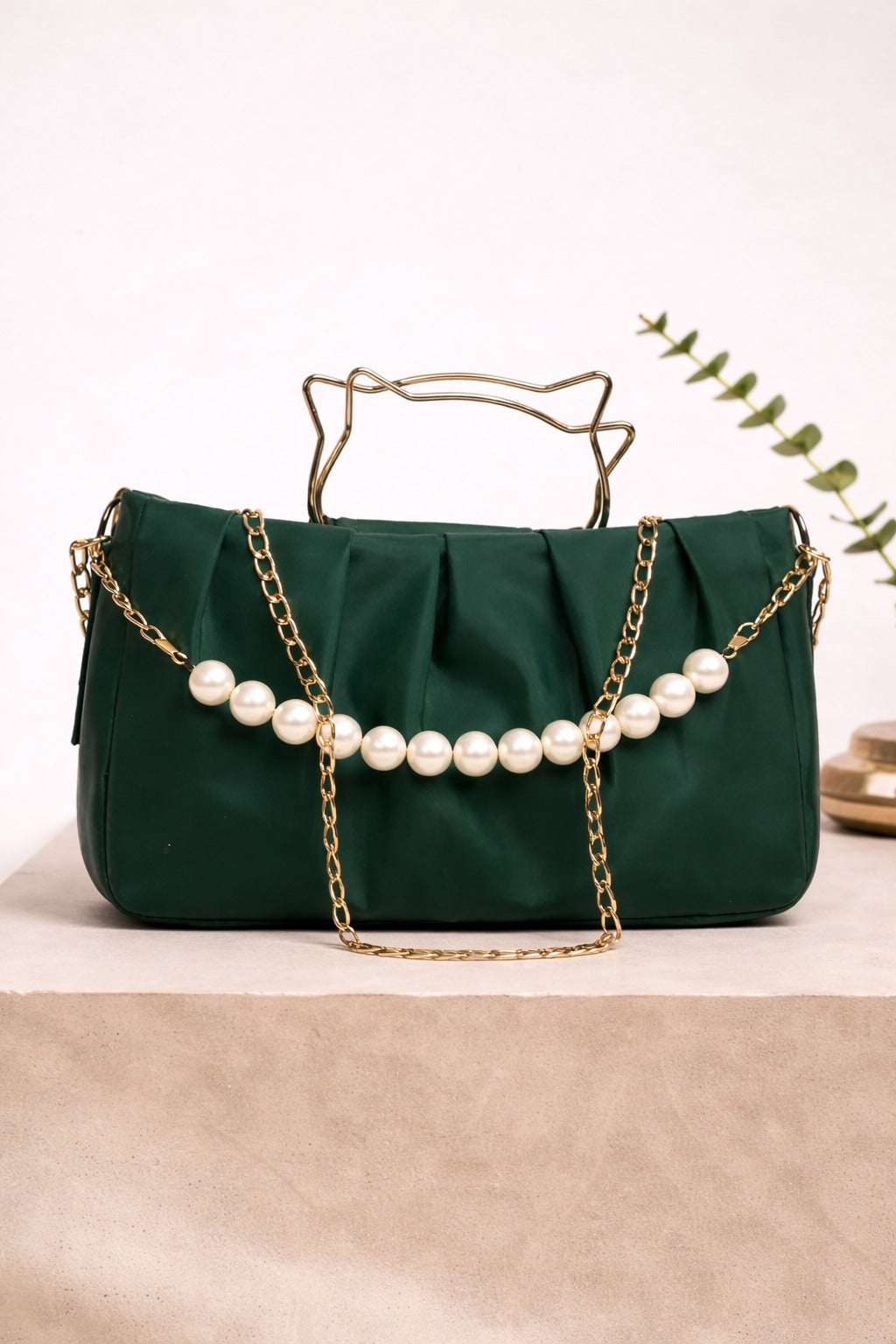 THE PEARL ELEGANCE PLEATED HANDBAG.